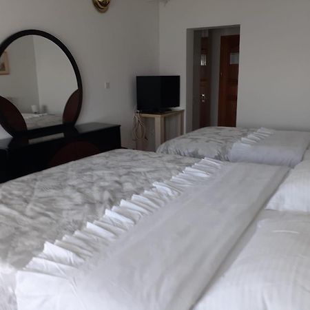 Hotel Marco Polo 斯拉汀 外观 照片