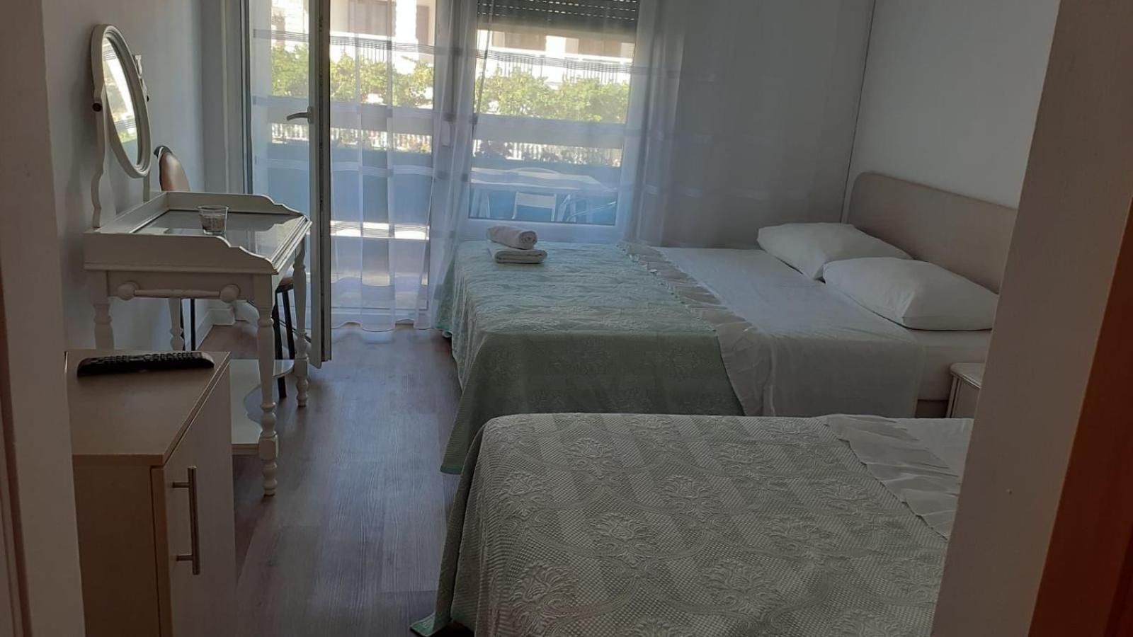 Hotel Marco Polo 斯拉汀 外观 照片