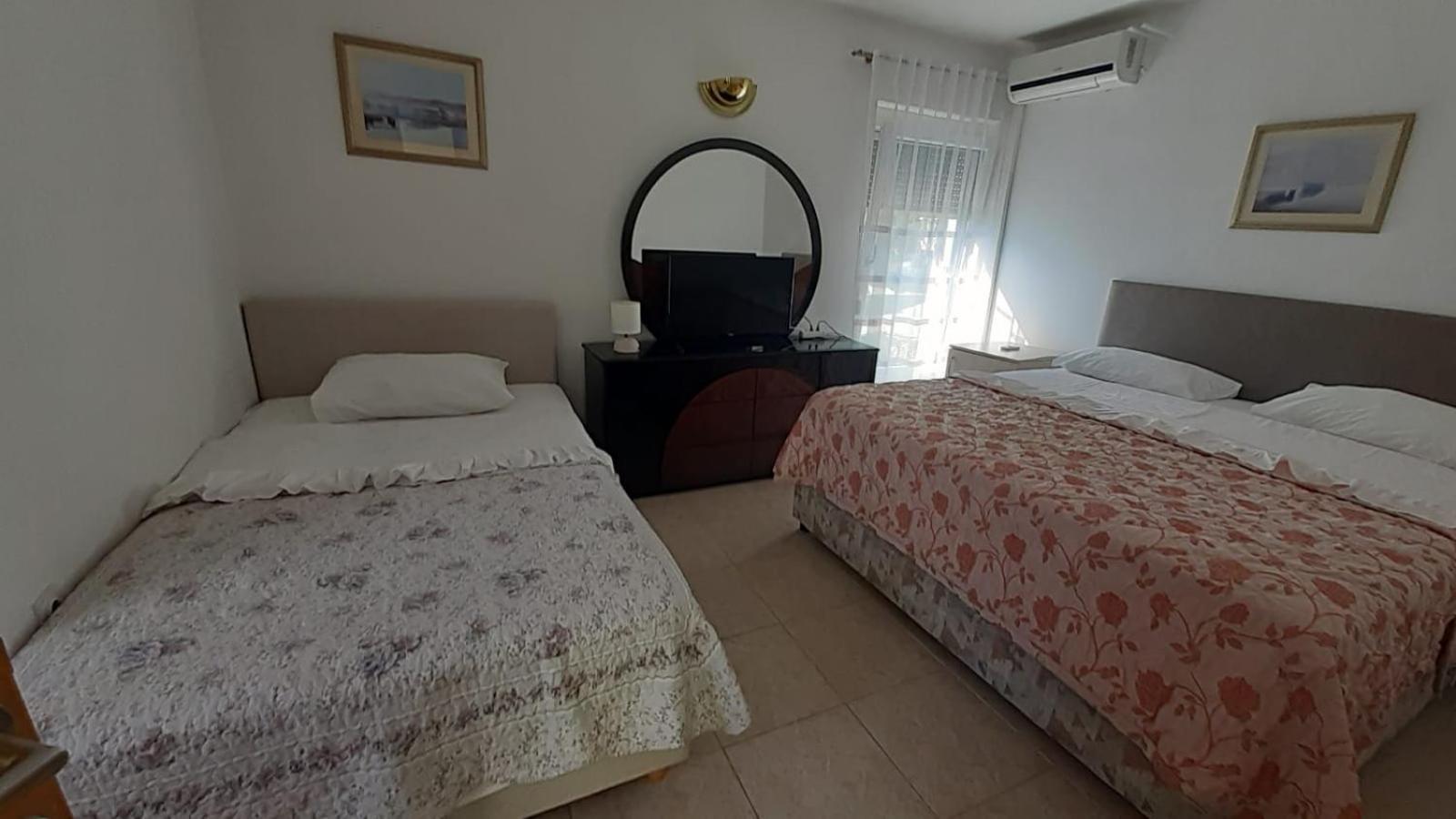 Hotel Marco Polo 斯拉汀 外观 照片
